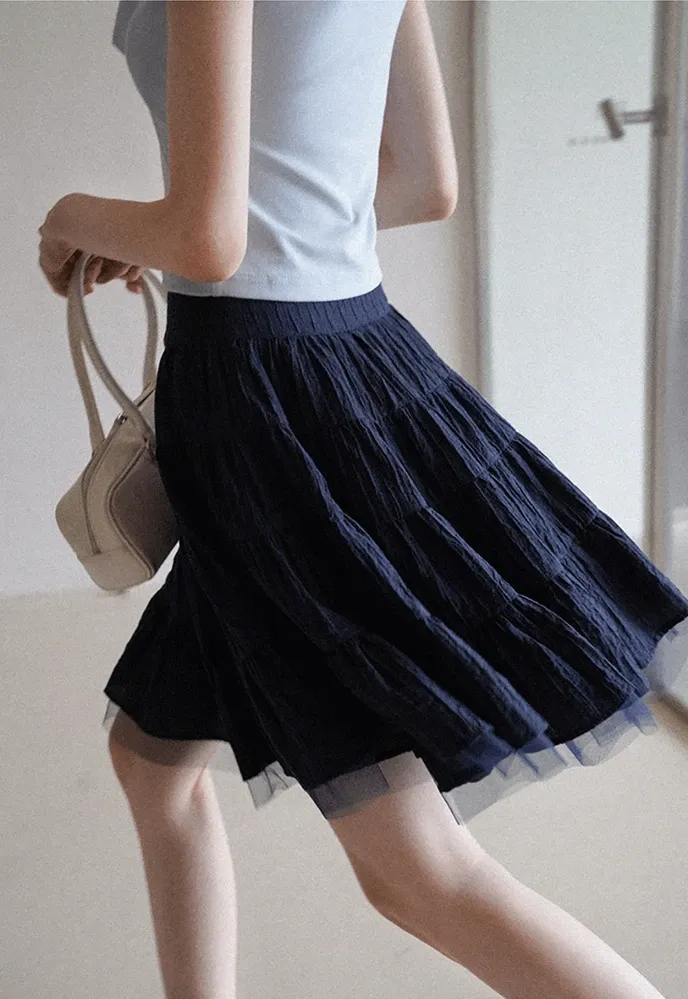 Women’s Tiered Crinkle Mini Skirt