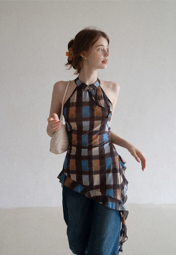 Women’s Plaid Frog-Button Handkerchief-Hem Halter Top
