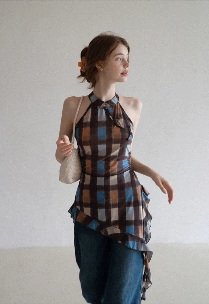 Women’s Plaid Frog-Button Handkerchief-Hem Halter Top