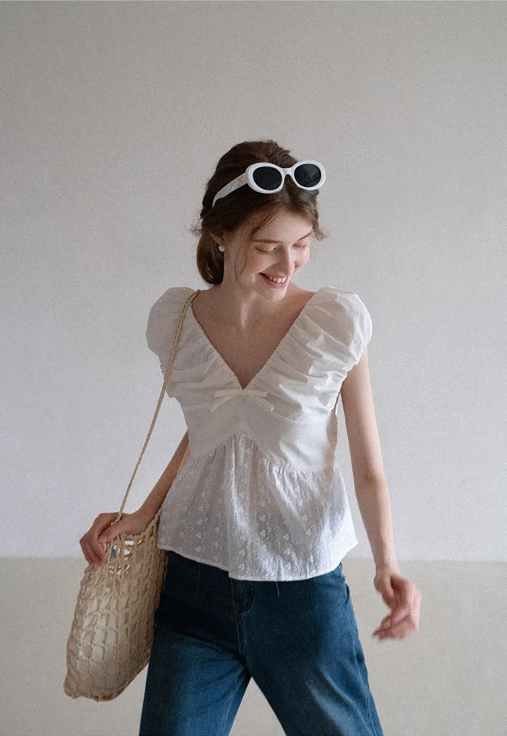 Ruched Sleeveless Lace Trim Top