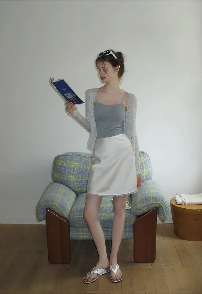 Women Ruffle Ribbed Knit Button Cardigan