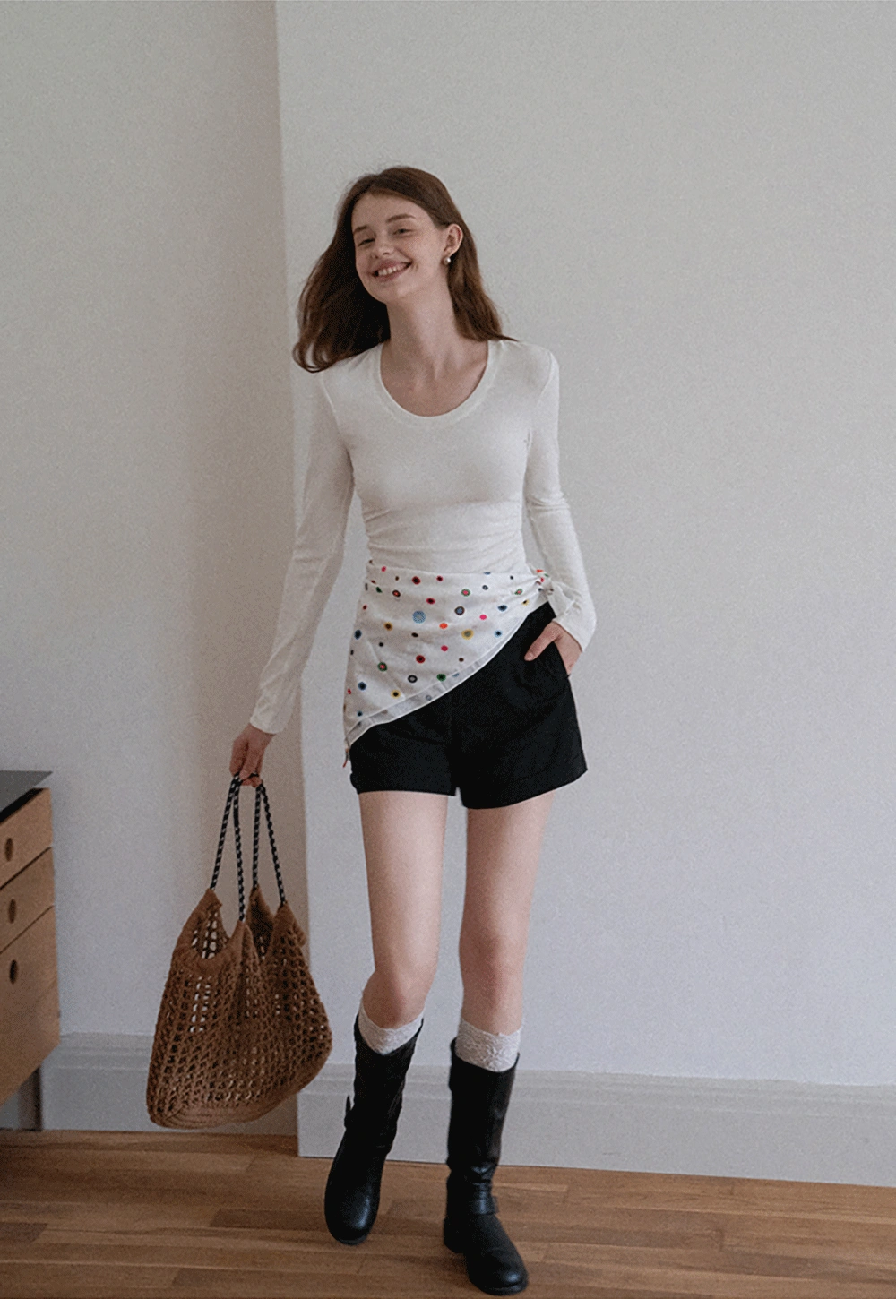 Women Long Sleeve Side Ruched Scoop Neck Crop Top