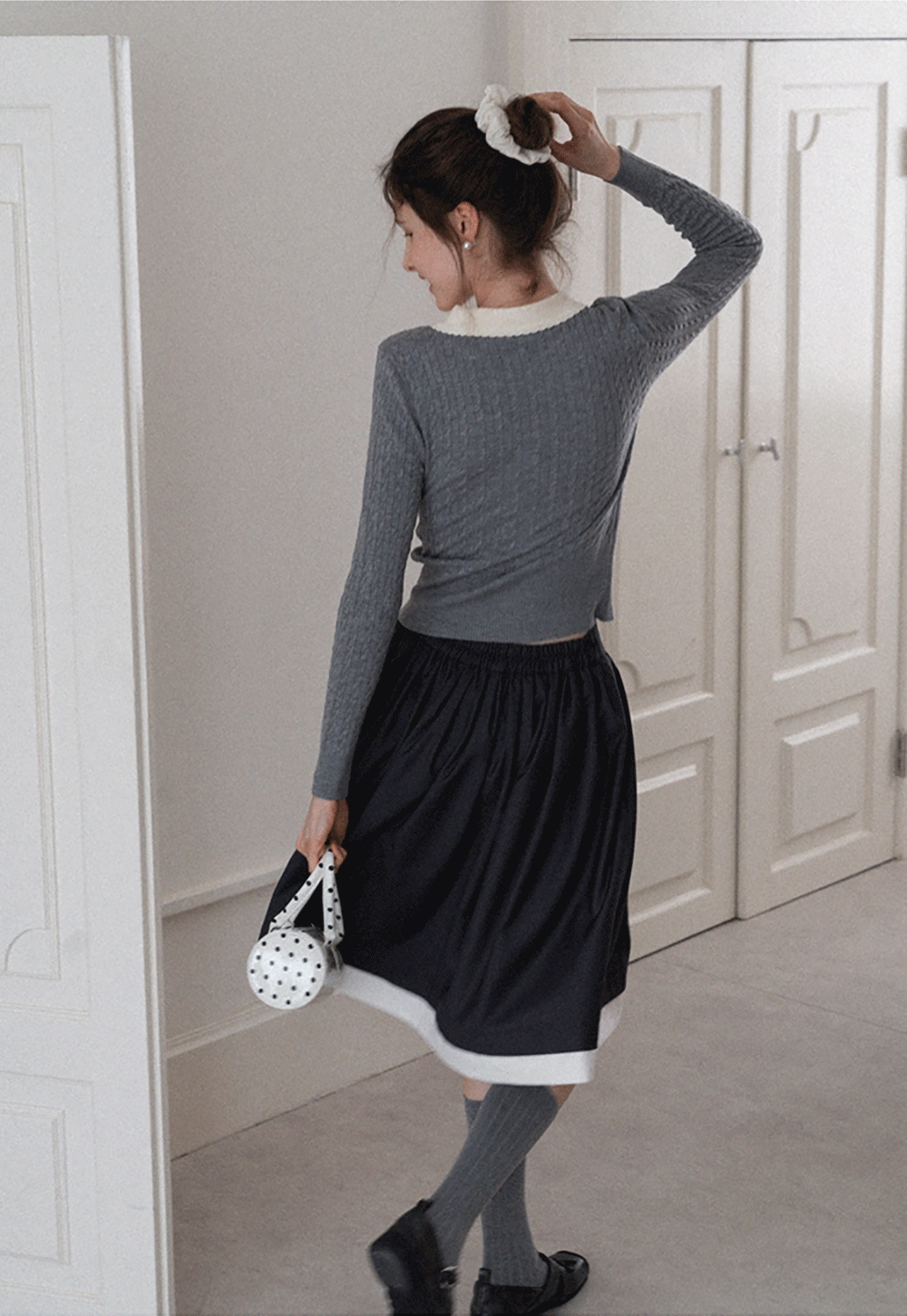 Women's Contrast-Collar Cable-Knit Cardigan