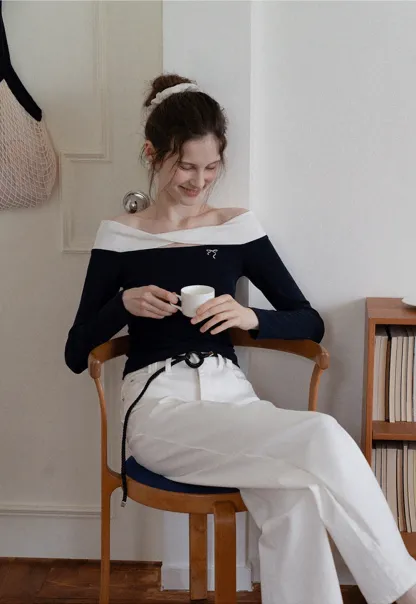 Women's Off Shoulder Contrast Fold-Over Knit Top