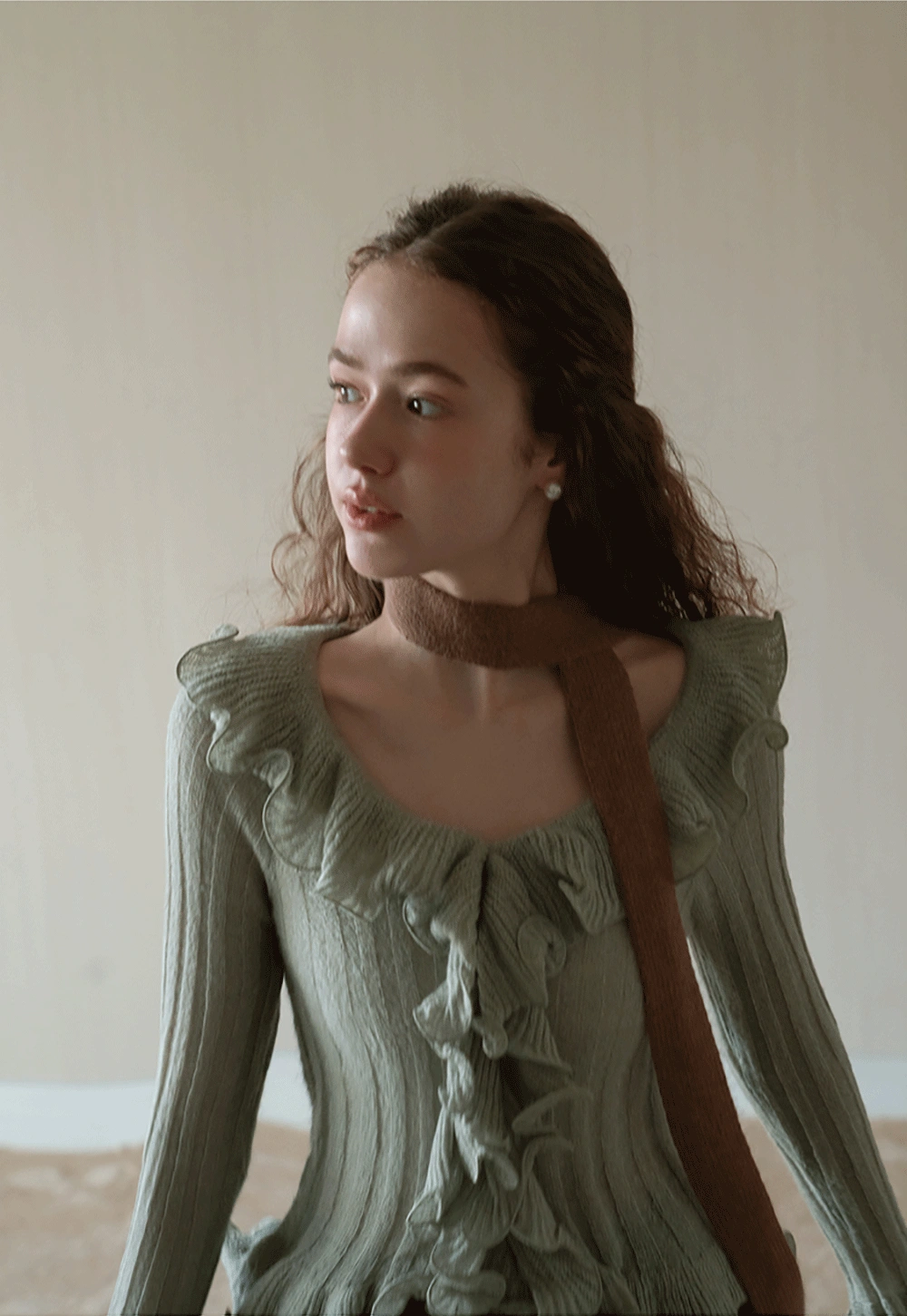 Womens Ruffle Hem Flared Sleeve Knit Top