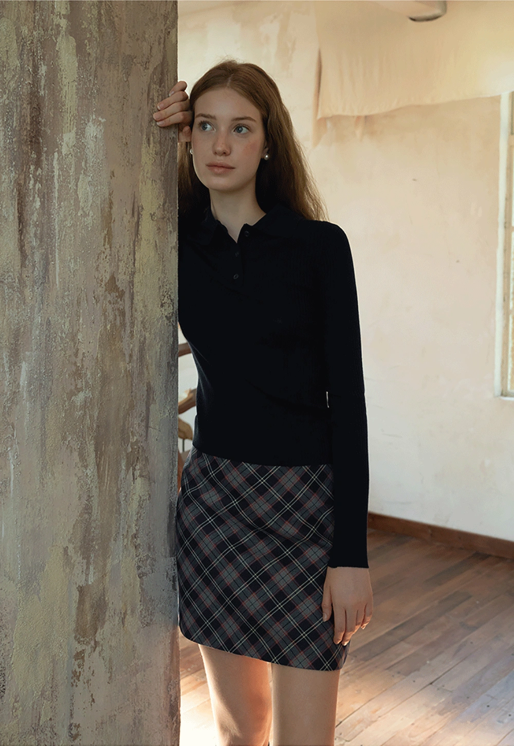 Ribbed Knit Collared Pullover Top