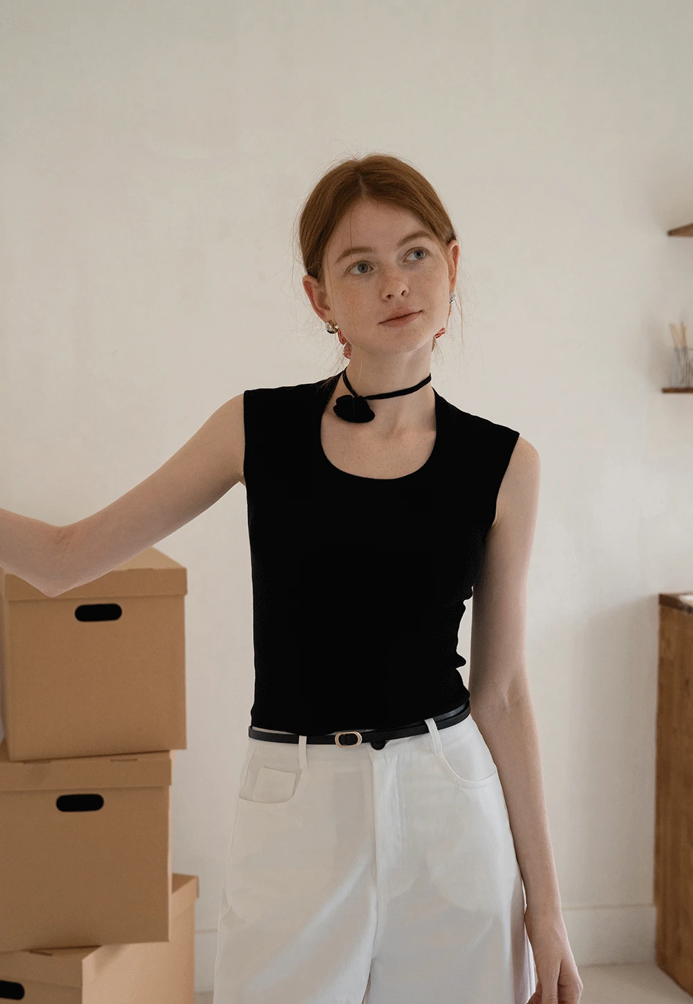 Women's Sleeveless Knit Top with Tie Detail