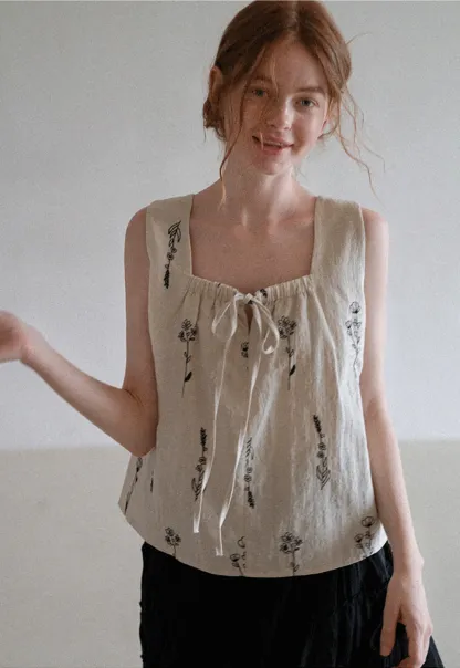 Women’s Floral Tie-Front Tank Top