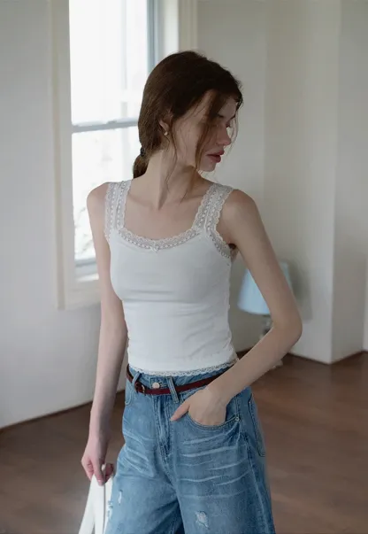 Women’s Distressed Wide-Leg Denim Bermuda Shorts