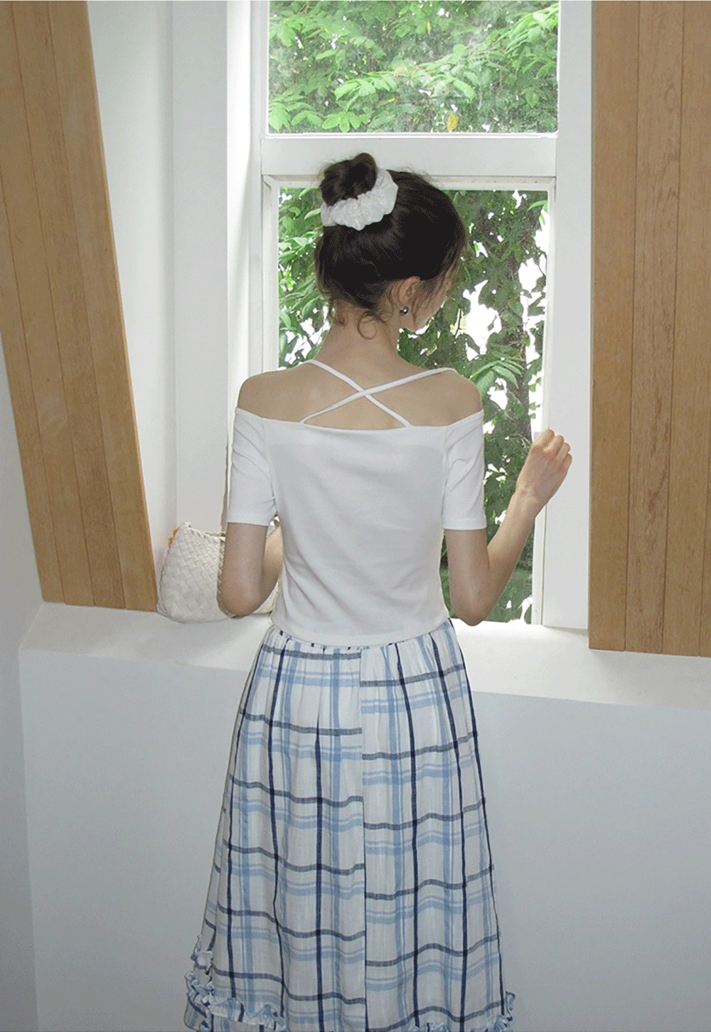 Strappy Off-Shoulder Tee