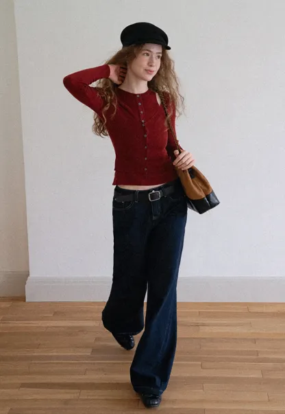 Cut-Out Button Long Sleeve Knit Top