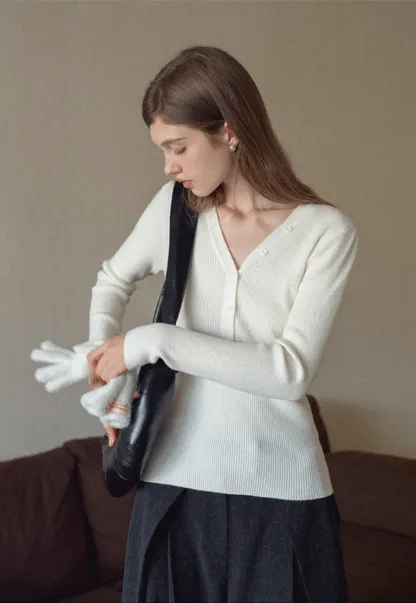 Womens Ribbed Long Sleeve V-Neck Button Top