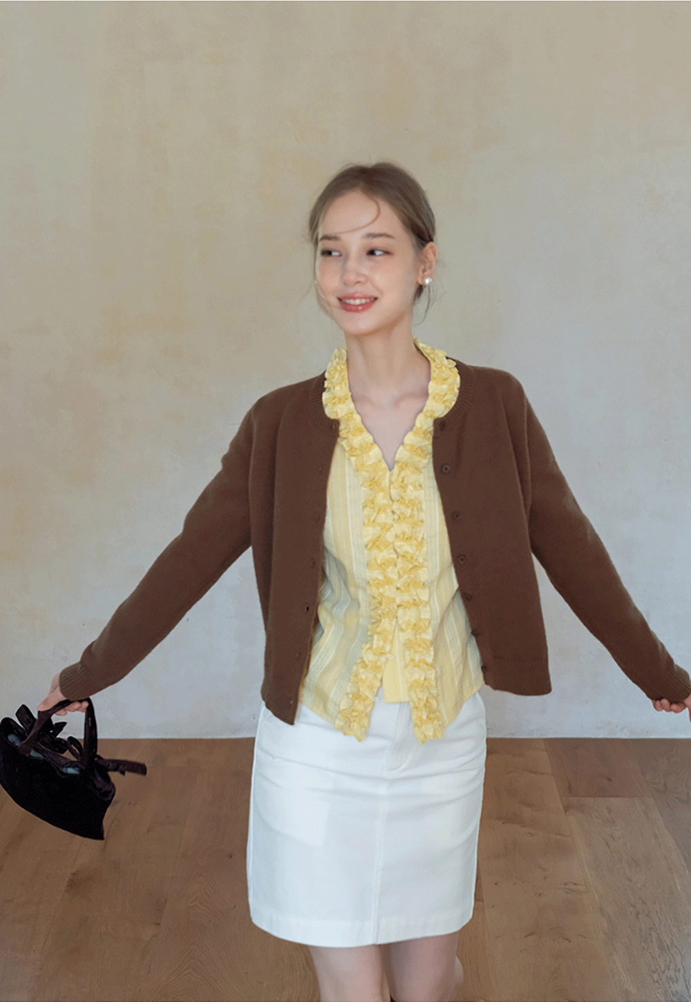 Womens Knit Button Down Cardigan Sweater