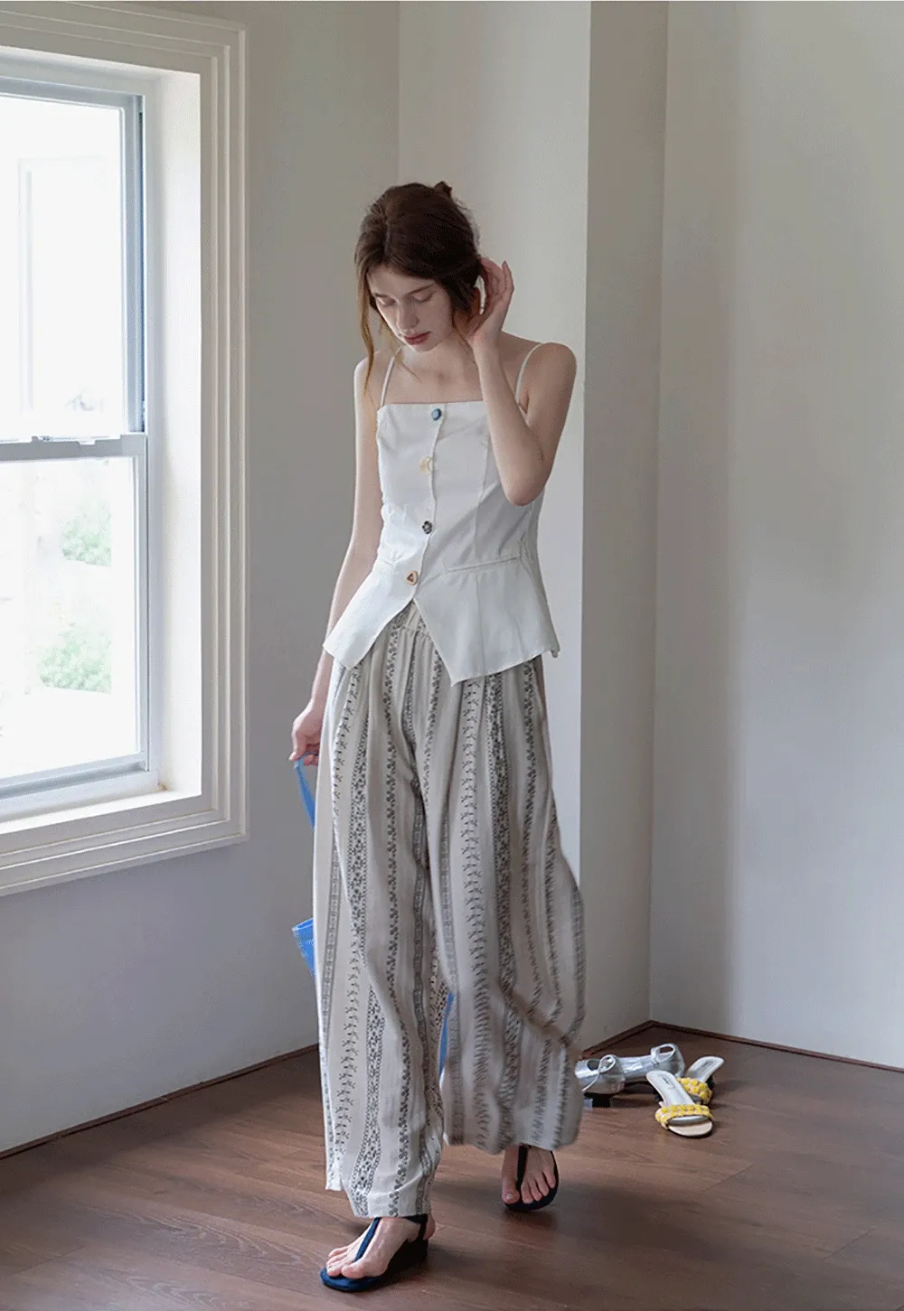 Chic Camisole Vest with Mixed Buttons