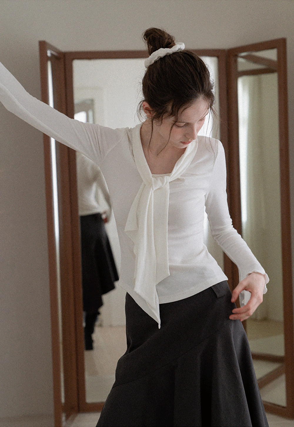 Women's Tie Neck Long Sleeve Tee