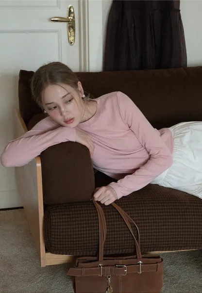 Womens Pink Fitted Long Sleeve Tee