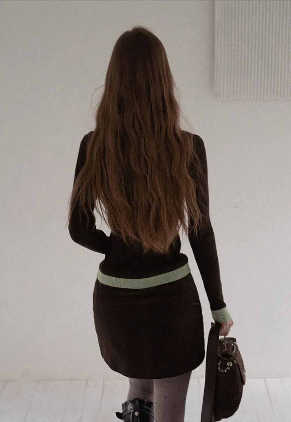 Contrast Trim V Neck Knit Top