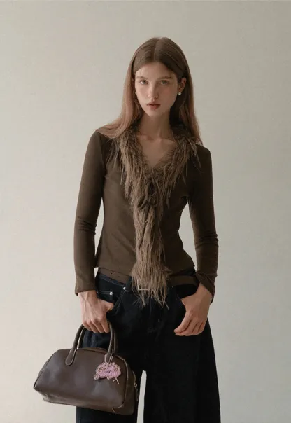 Women Faux Fur Collar Long Sleeve Knit Top