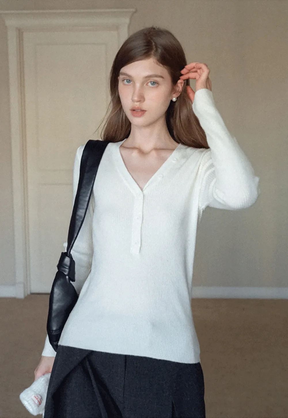 Womens Ribbed Long Sleeve V-Neck Button Top