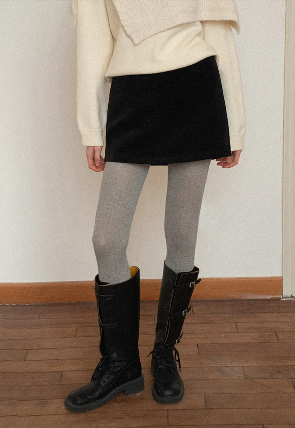 Women Velvet Mini Skirt for Winter