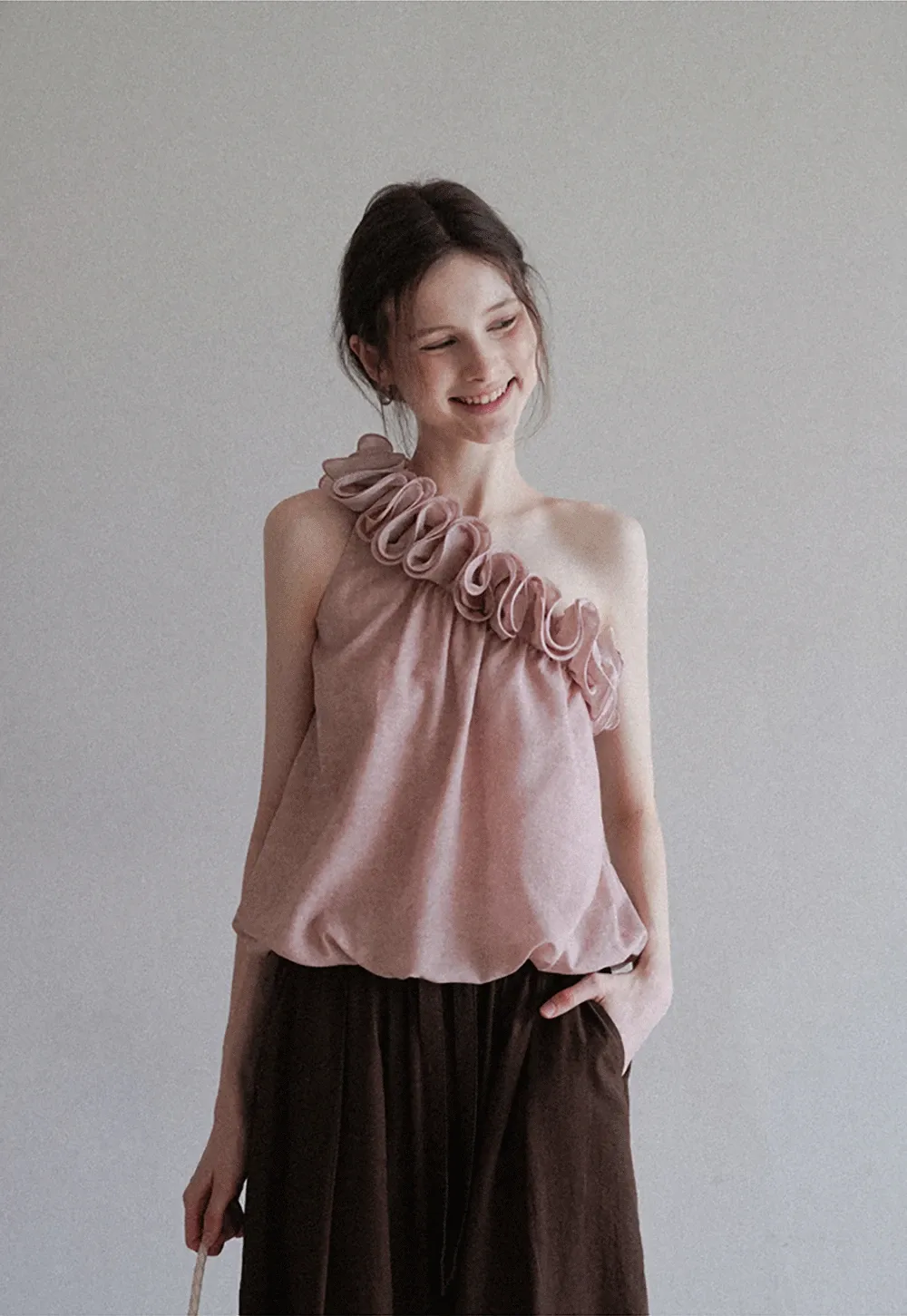 Women’s One Shoulder Ruffle Sleeveless Top