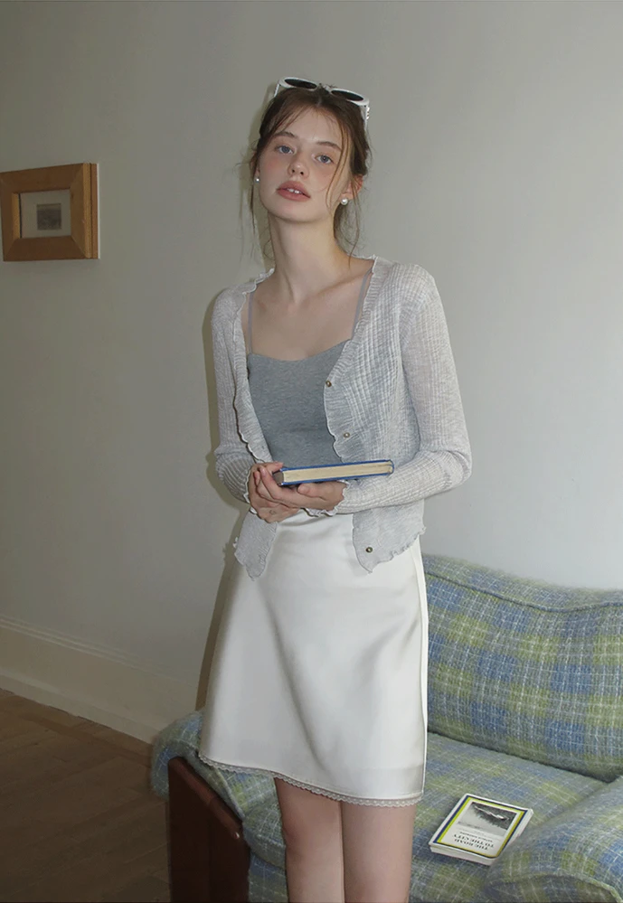 Women Ruffle Ribbed Knit Button Cardigan