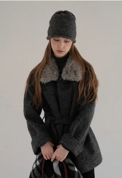 Women Cozy Faux Fur Lapel Wool Coat