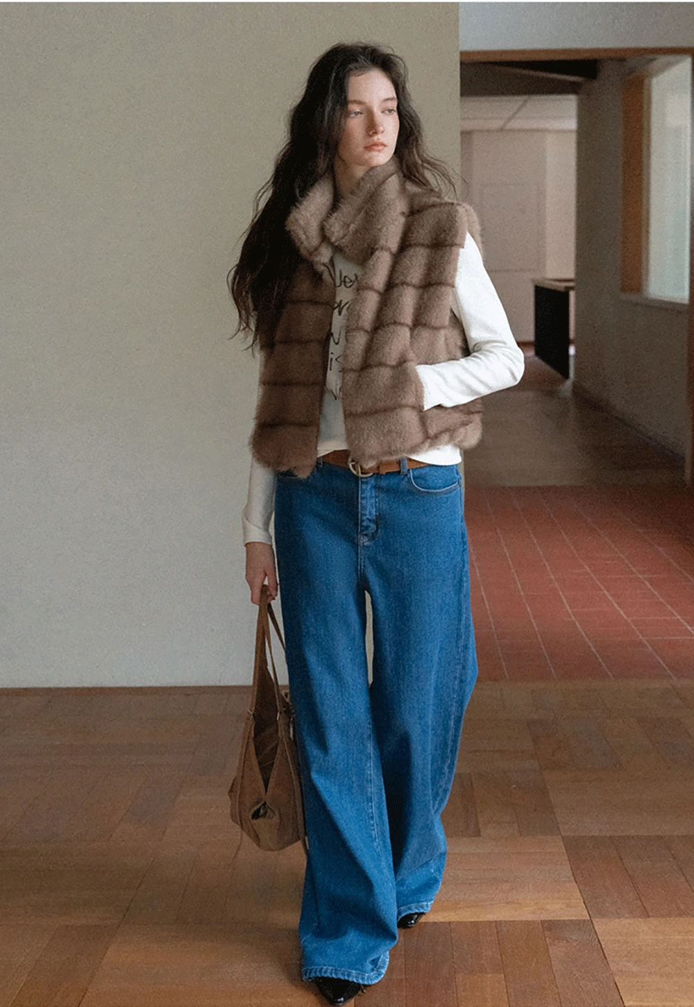 Chic Blue Wide-Legged High-Rise Jeans