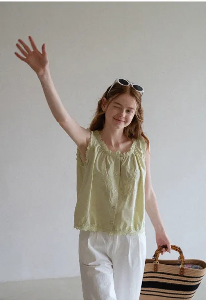 Women’s Ruffle Hem Wide-Leg Pants