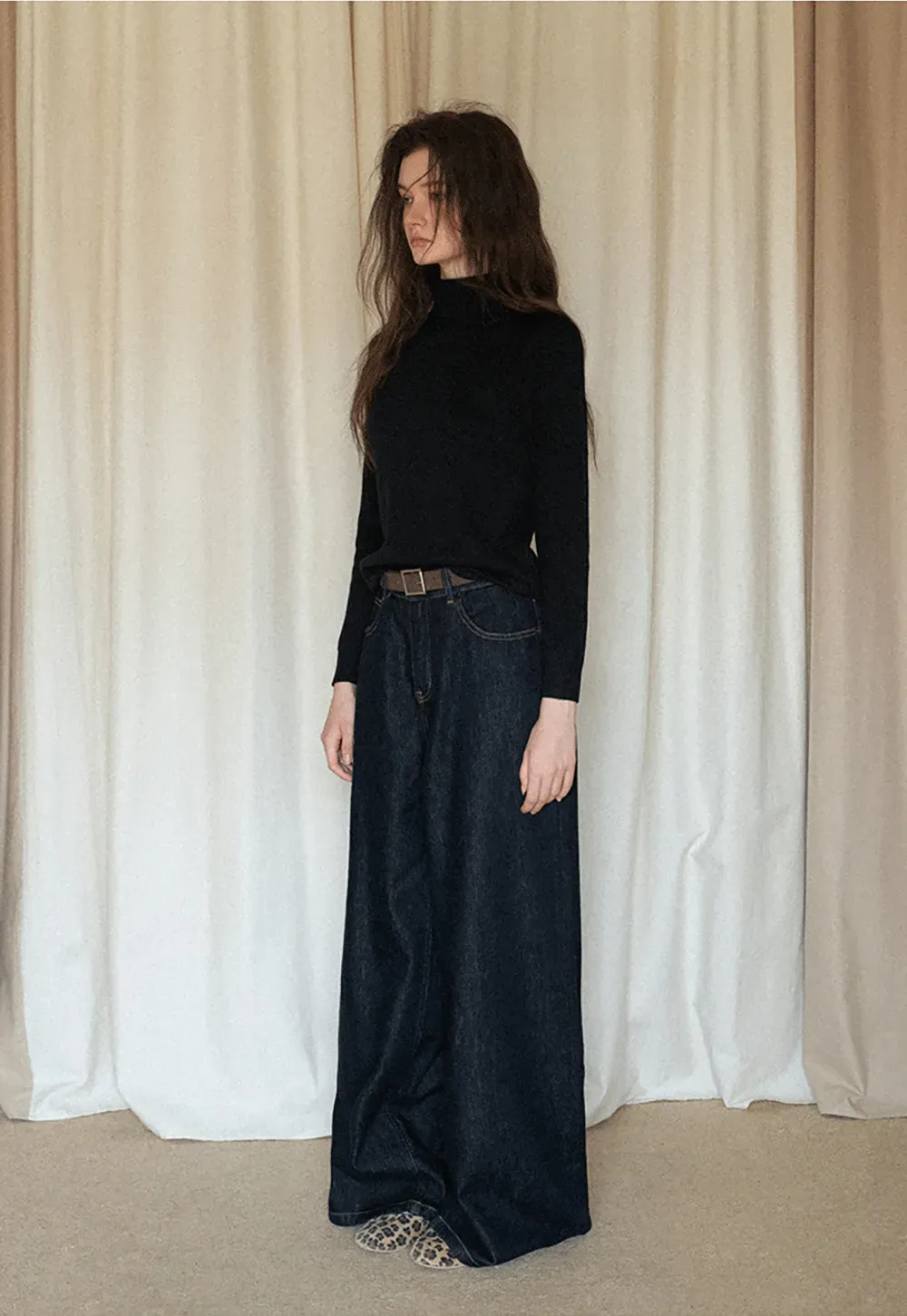 Wide-Leg Dark Wash Jeans