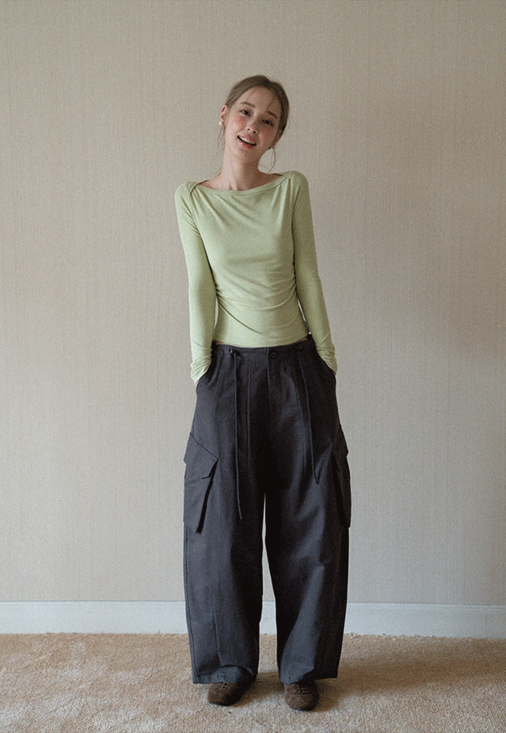 Women Boat Neck Ruched Long Sleeve T-Shirts