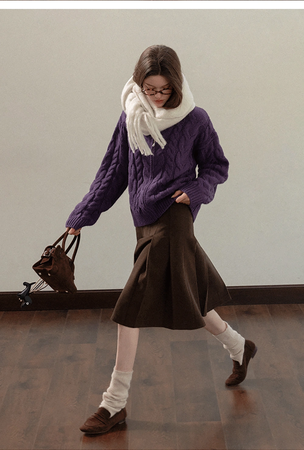 Women’s High-Waisted Pleated Skirt in Brown