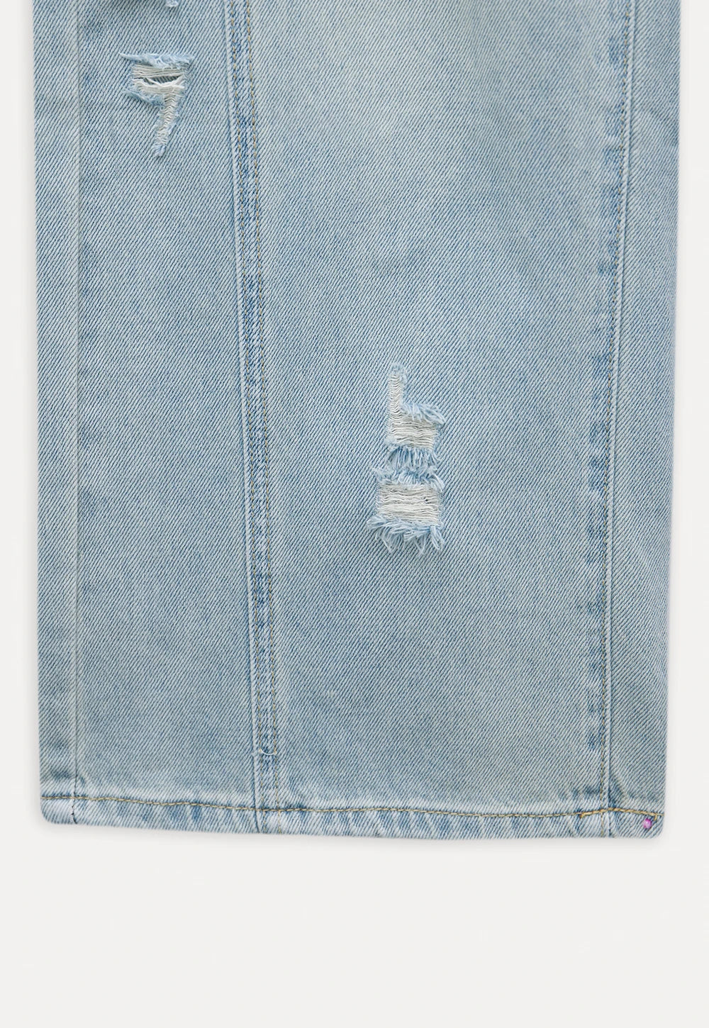 Women's Wide Leg Distressed Jeans with Braided Belt