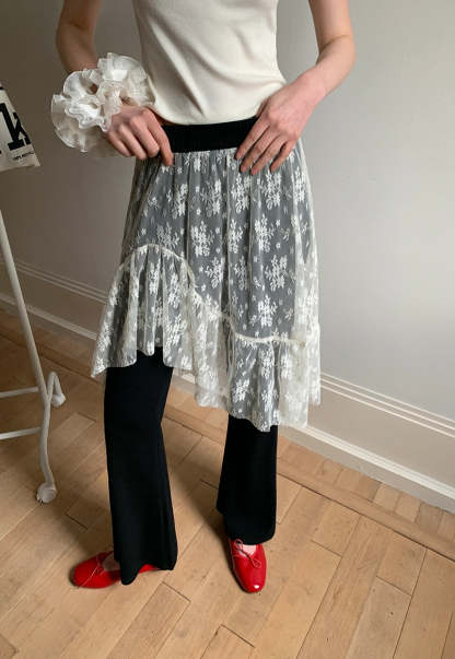 Women’s Lace Skirted Flare Pants