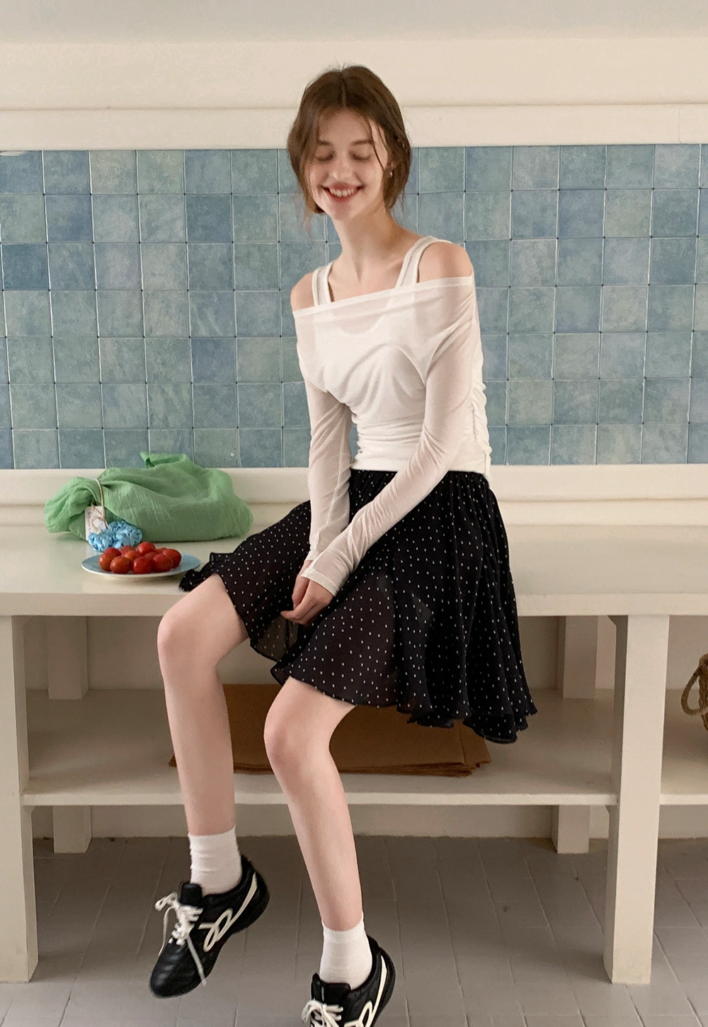 Women’s Mesh Overlay Off-Shoulder Long-Sleeve Top