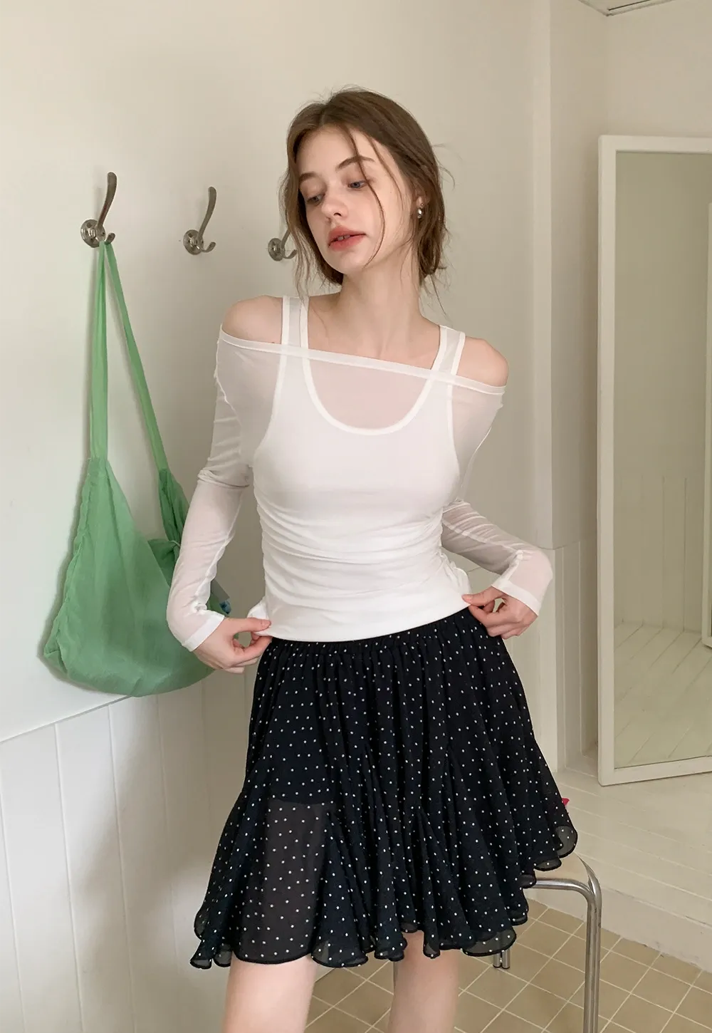 Women’s Mesh Overlay Off-Shoulder Long-Sleeve Top