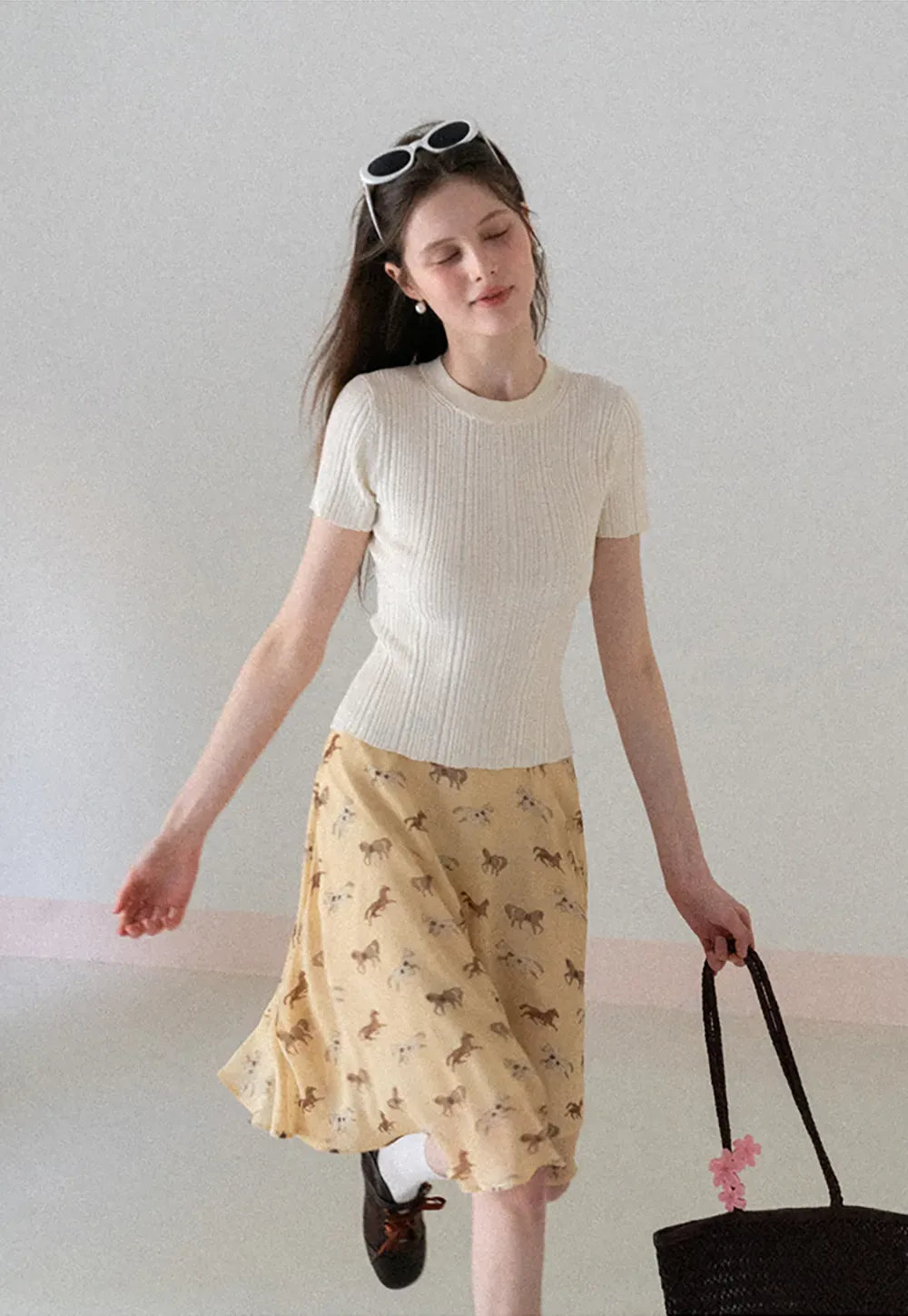 Ribbed Knit Short Sleeve Crew Neck Sweater