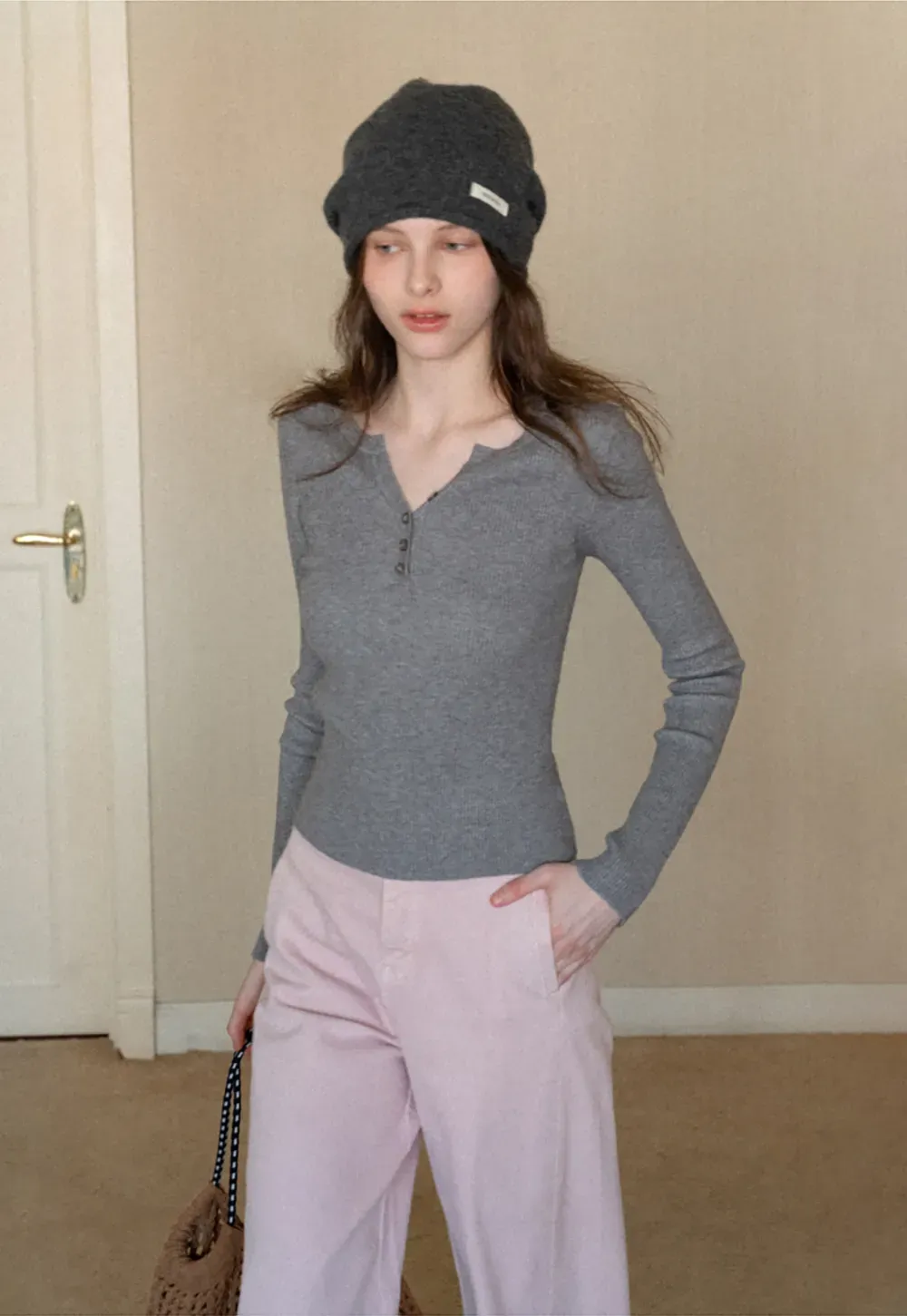 Wide leg high waist denim jeans with belt loop design