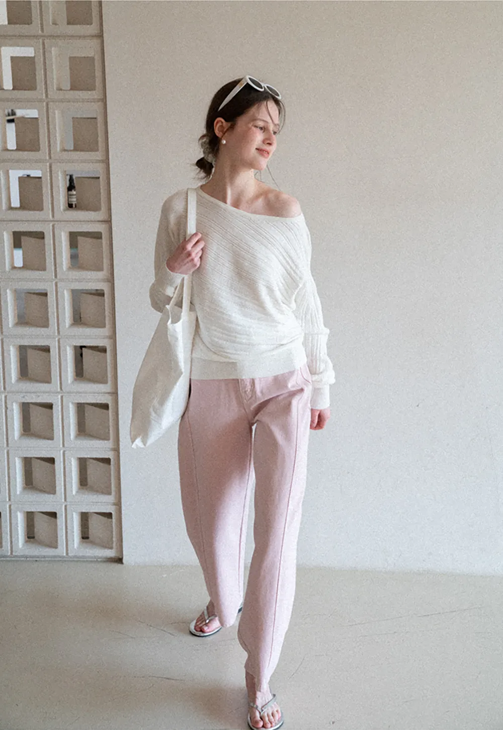 Wide leg high waist denim pants with belt loops