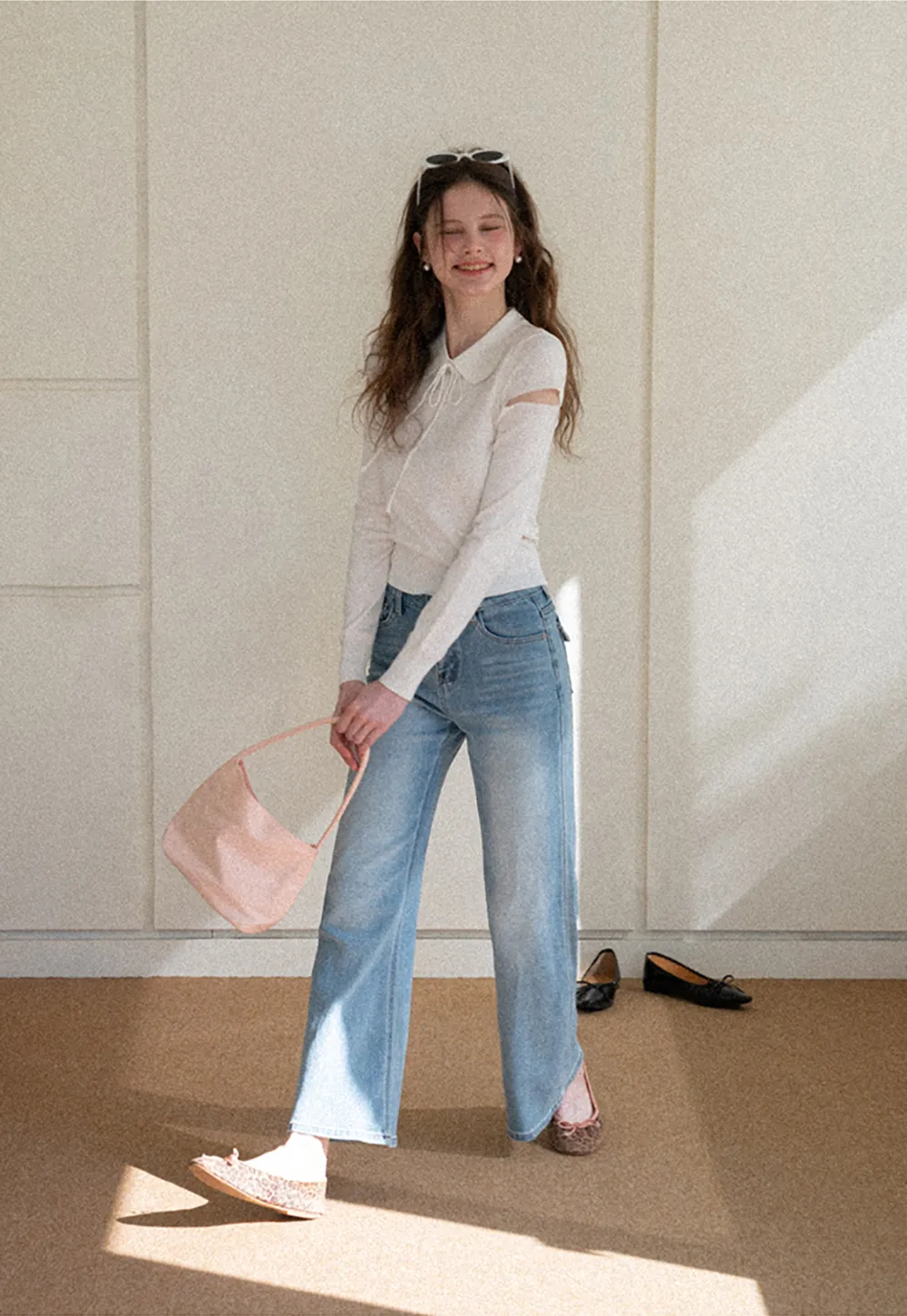 Elegant Knit Sweater with Bow Detail and Cutout Sleeves