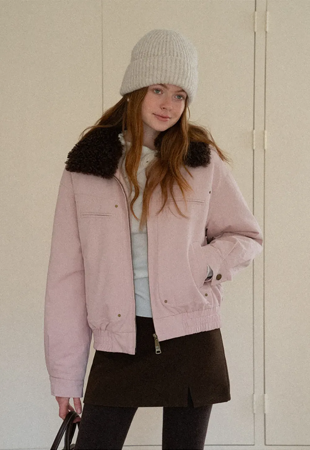 Stylish Short Jacket with Faux Fur Collar and Elastic Hem