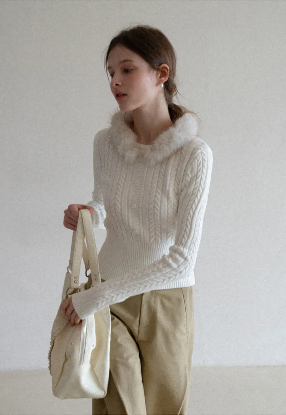 Cable Knit Sweater with Fur Collar Design