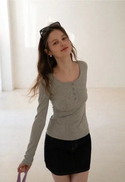 Long sleeve henley top with front buttons