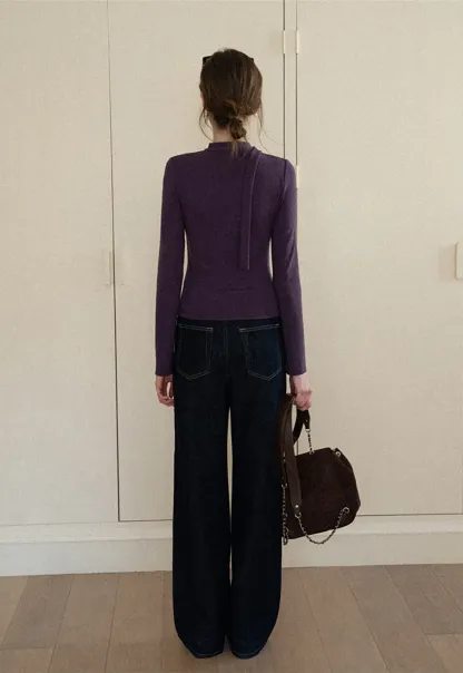 V neck long sleeve top with choker design