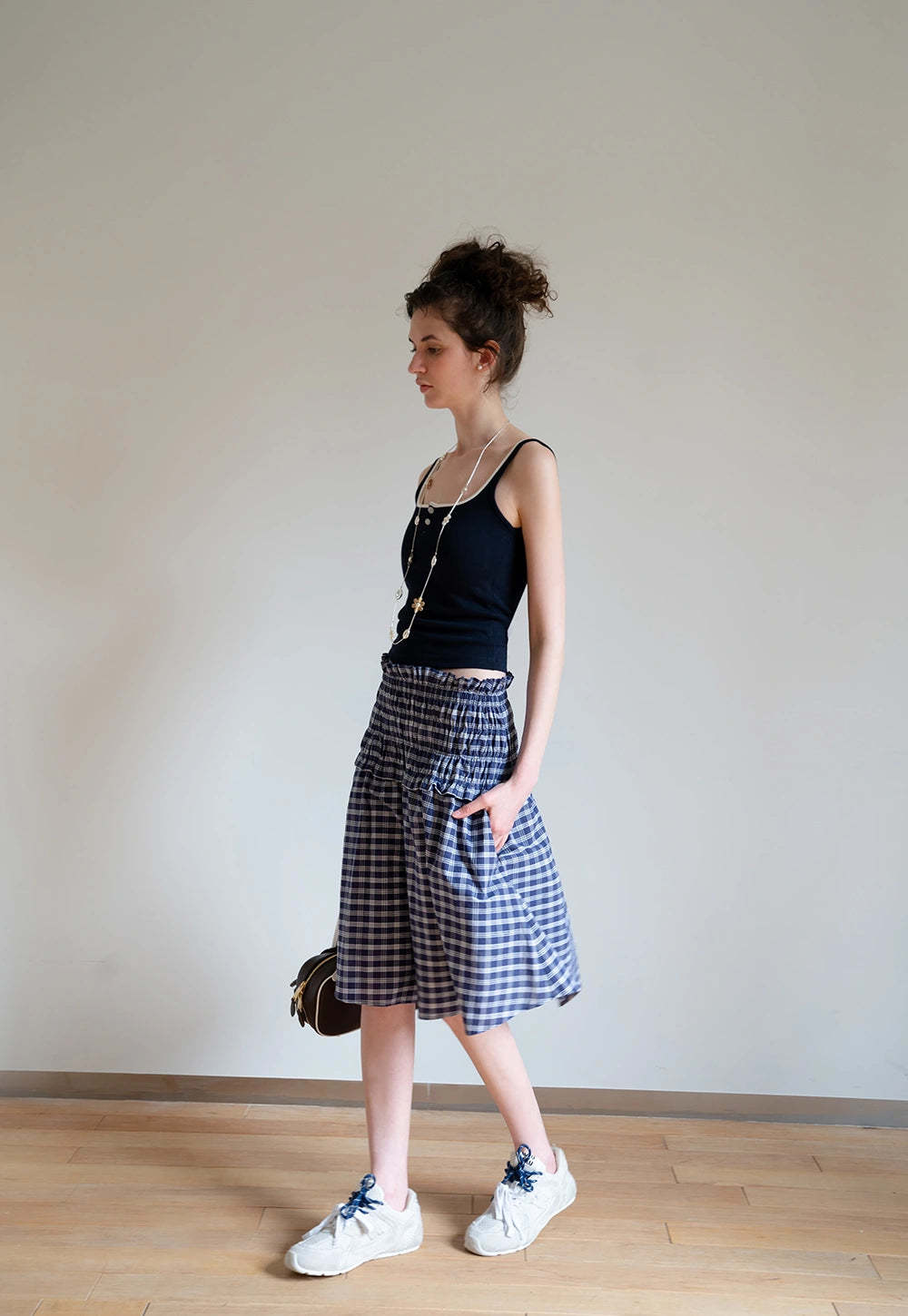 Contrast Trim Buttoned Tank Top