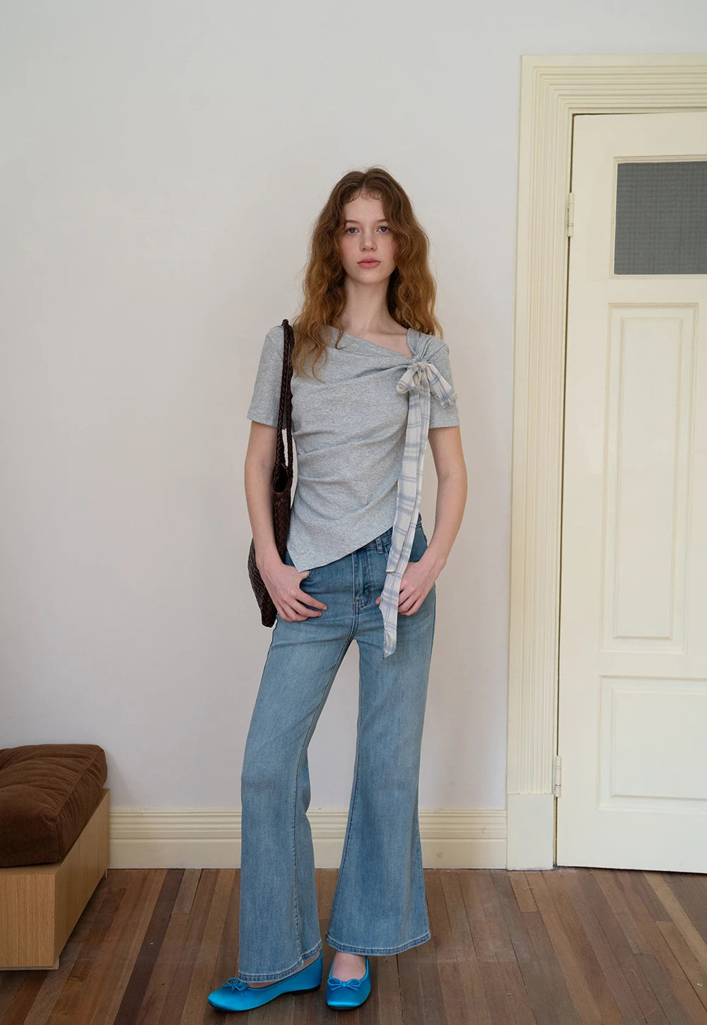 Women’s Flared Jeans with Belt