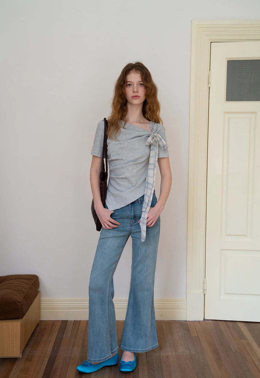 Women’s Flared Jeans with Belt