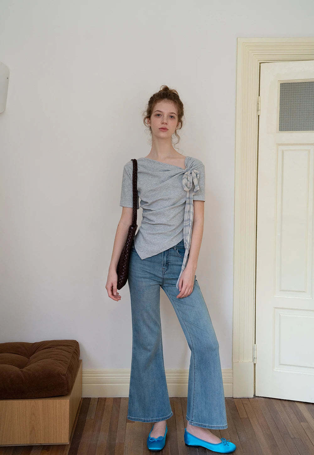 Women’s Flared Jeans with Belt