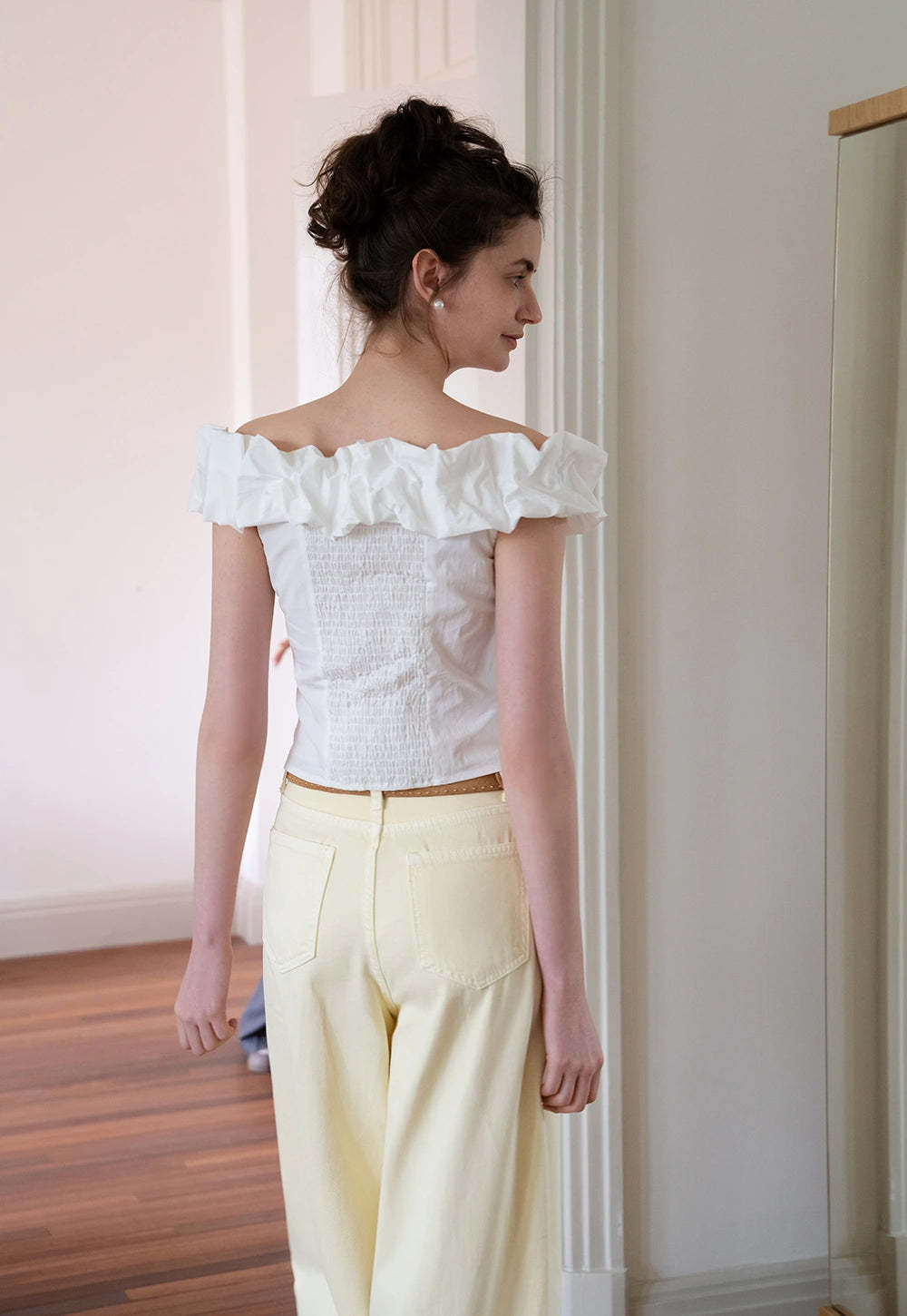 Women's Off Shoulder Ruffle Sleeveless Blouse