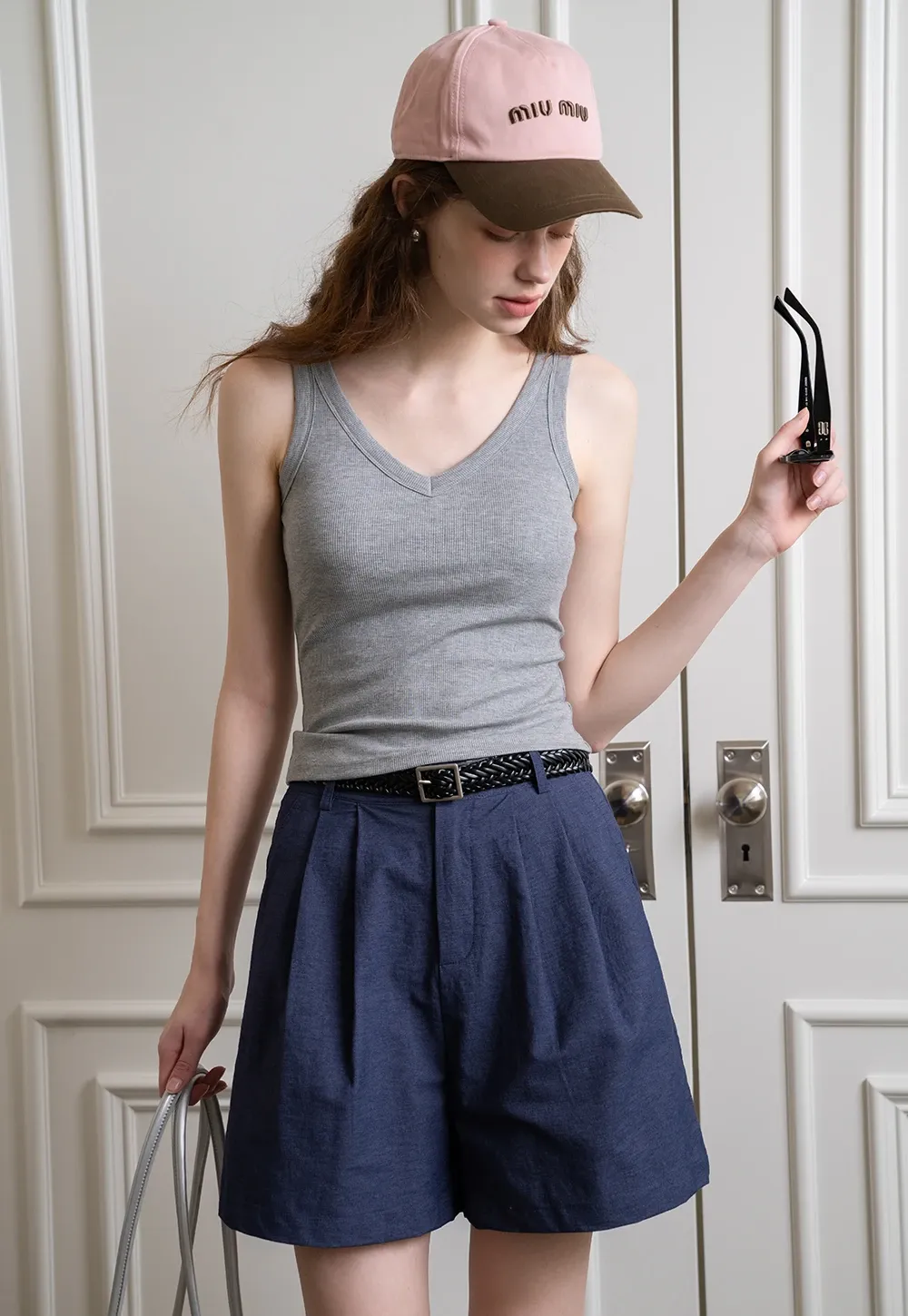 Women’s V-Neck Ribbed Knit Tank Top Sleeveless Basic Cami